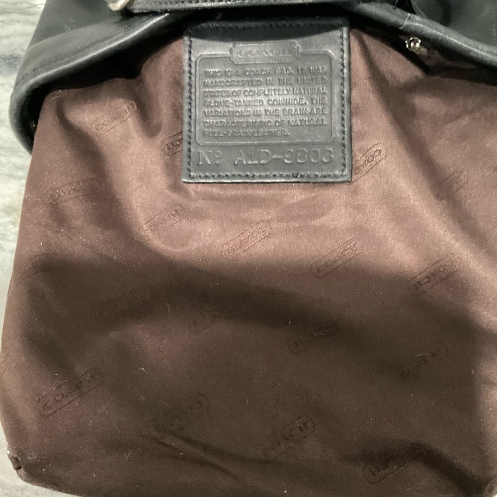 Coach Vintage Legacy Black Leather Tote - Picture 5 of 12